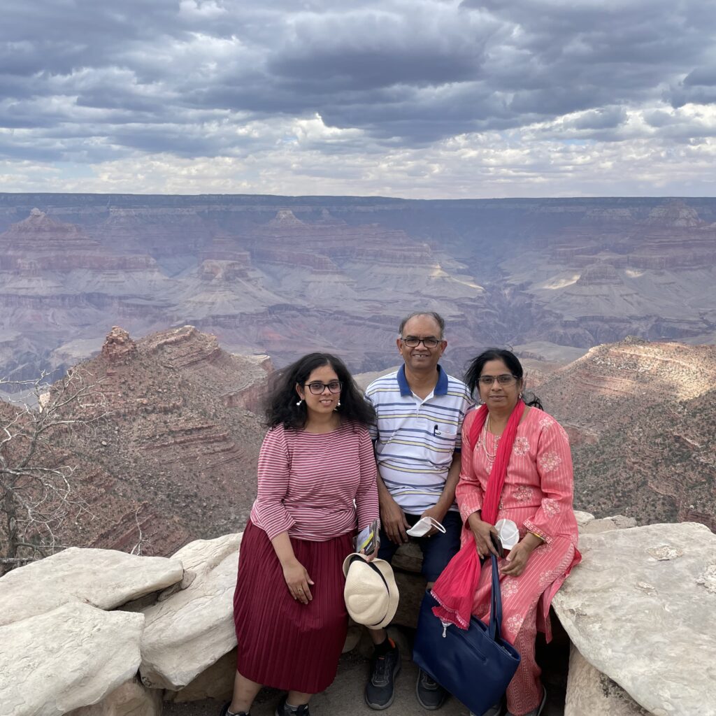 Dr Mahita Jarjapu and her parents